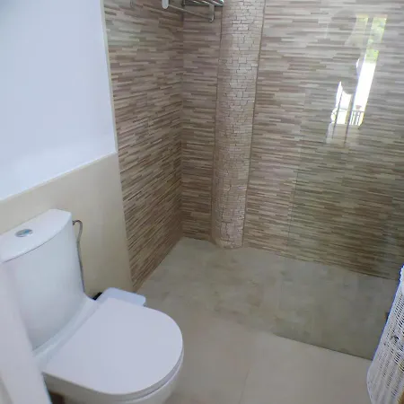 Le Petit Casa Con Piscina Privada Apartment